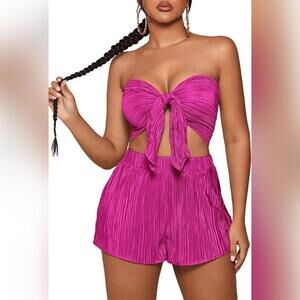 NWT OYOANGLE Textured 2 Piece Tie Front Ruched Crop Top & Shorts, Medium